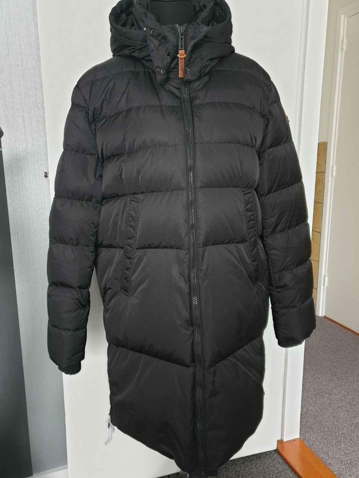 Moscow zwarte donsjas maat XXL (42/44), Verzenden, Zwart, Maat 42/44 (L), Nieuw
