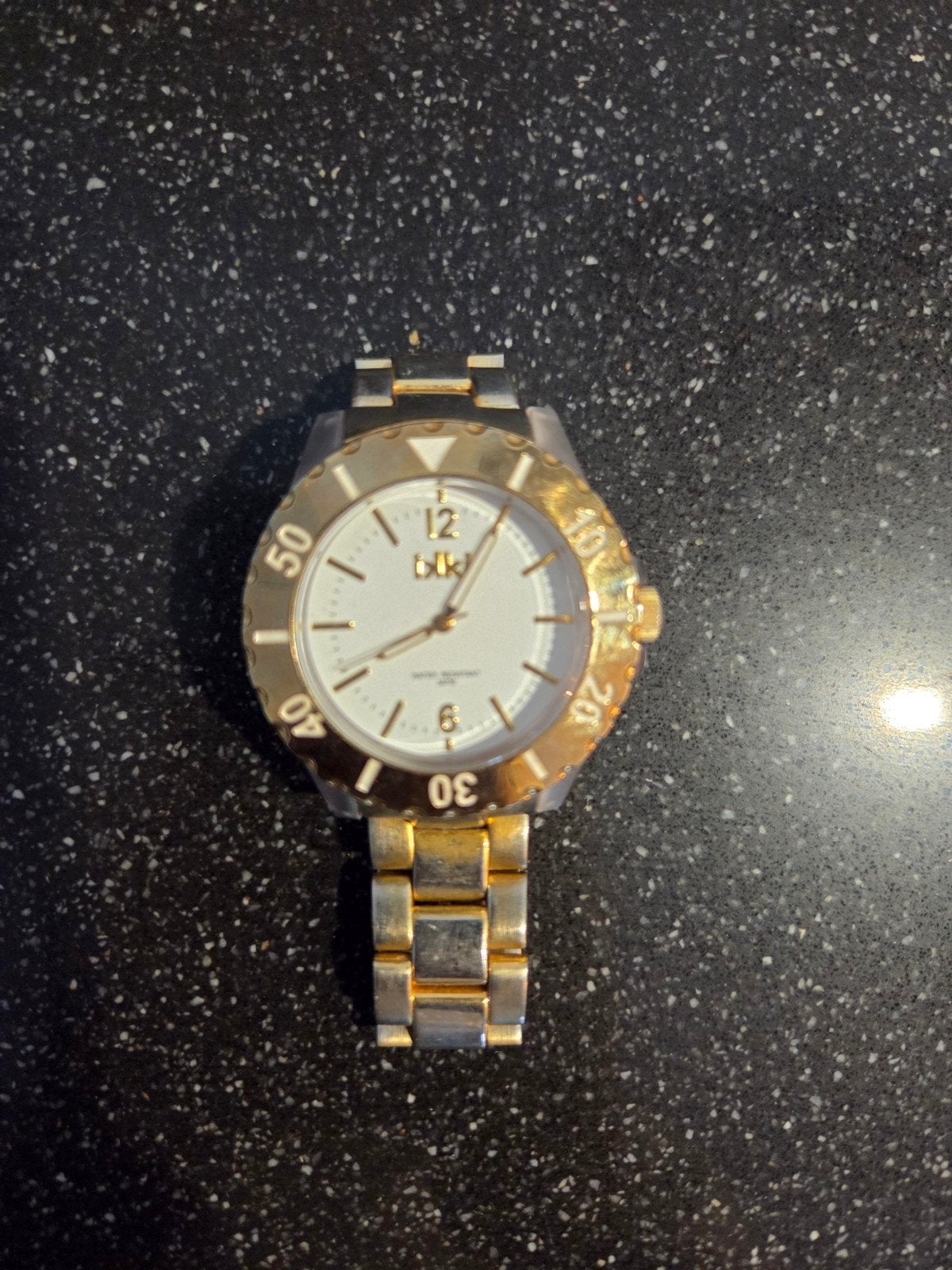 IKKI, horloge, goudkleurig, Overige merken, Gebruikt, Polshorloge, Ophalen of Verzenden
