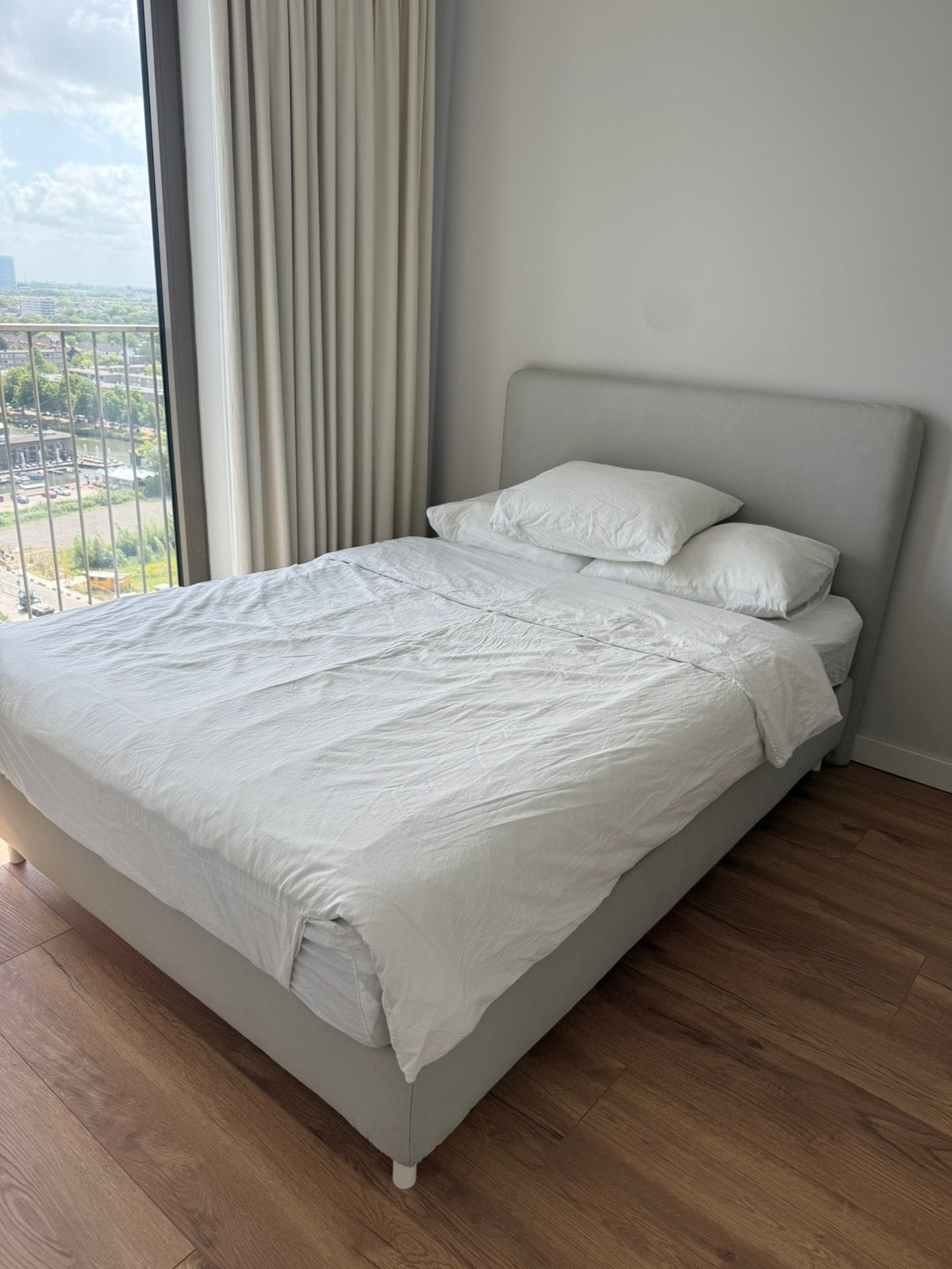 VOOR 28-07 GRATIS OP TE HALEN BINCKHORST, Ophalen, Gebruikt, Tweepersoons, 140 cm