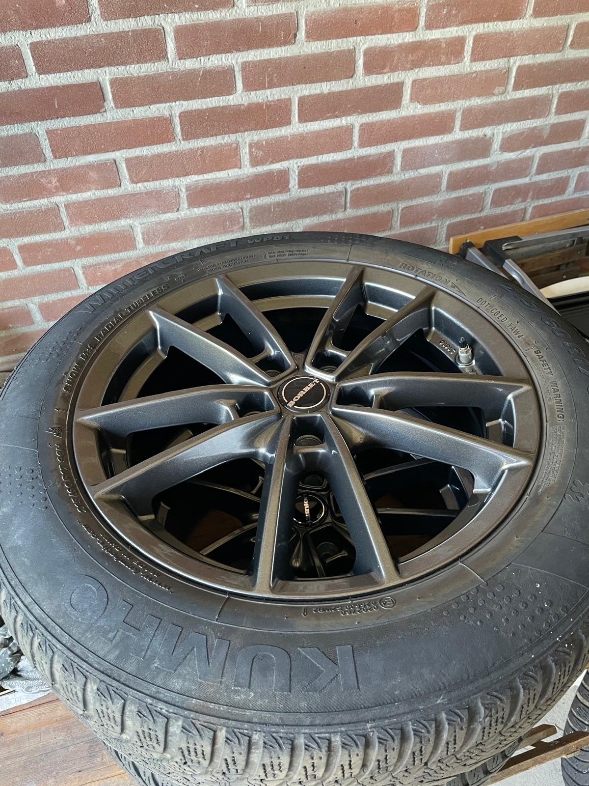 Borbet velgen met Kumho Wintercraft winterbanden 215/60R17, Auto-onderdelen, Banden en Velgen, Ophalen, Banden en Velgen, 17 inch