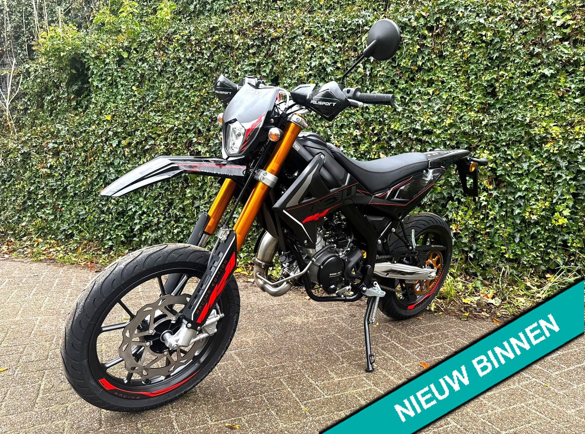 Rieju Bromfiets MRT SM Pro, R
r  r, NL, 49 cc, 6 versnellingen, R