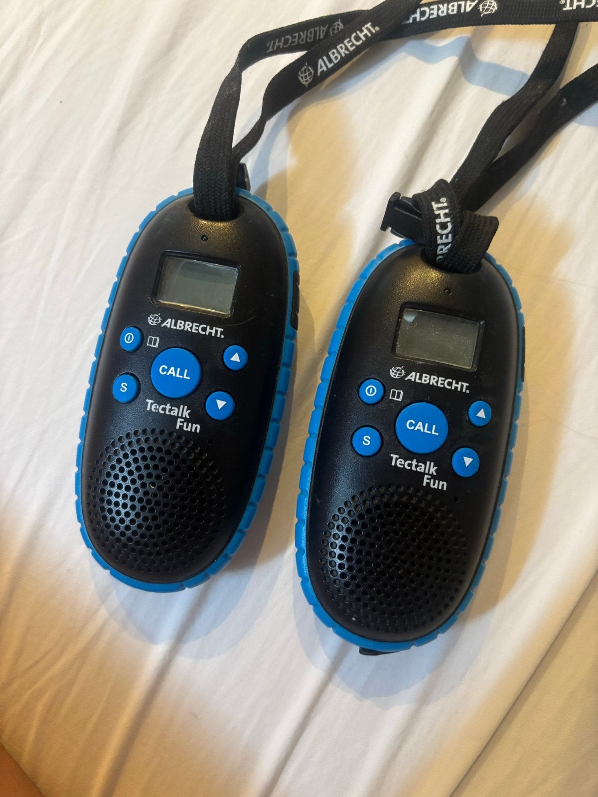 Albrecht Tectalk Fun Walkie Talkies - Set van 2, Ophalen of Verzenden, Gebruikt, Minder dan 2 km, Portofoon of Walkie-talkie