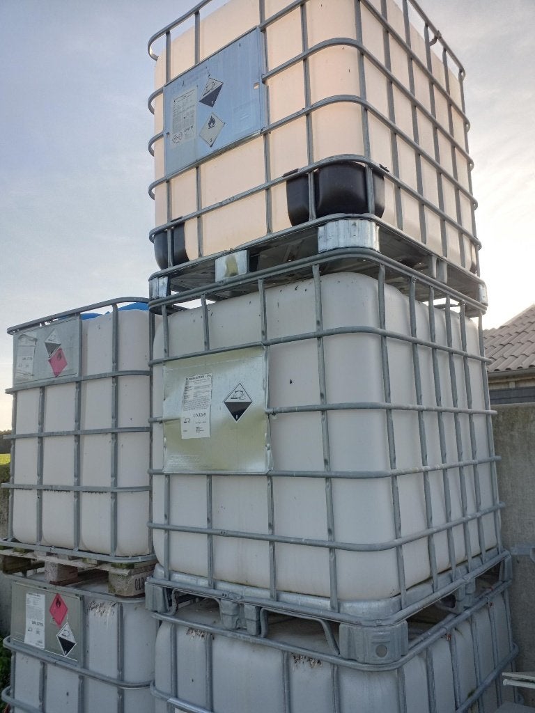 IBC Vaten voor bijvoorbeeld regenwater, Ophalen, Kunststof, Met kraantje, 150 liter of meer