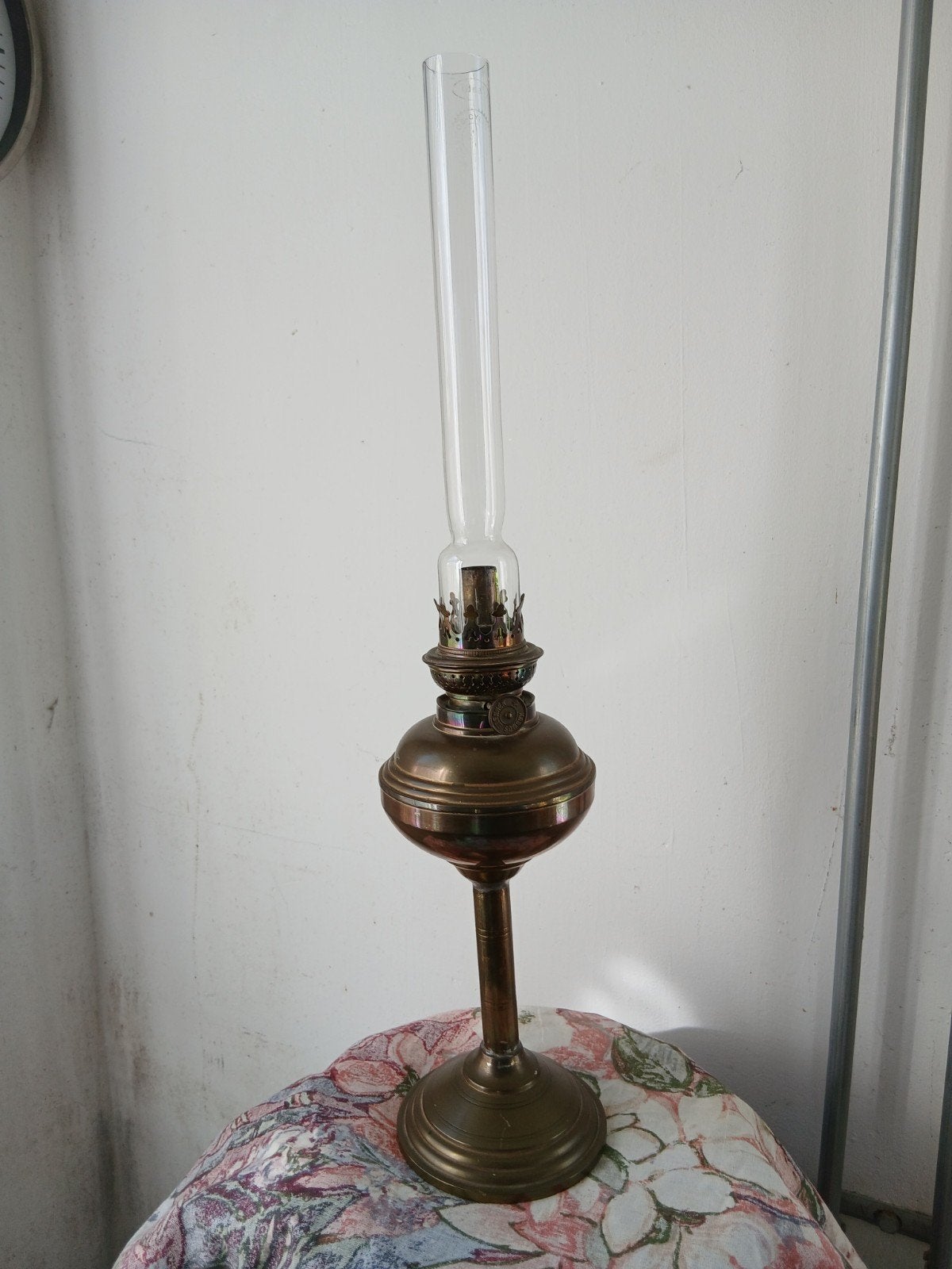 Sierlijke antieke olielamp kosmosbrander, Antiek en Kunst, Ophalen of Verzenden