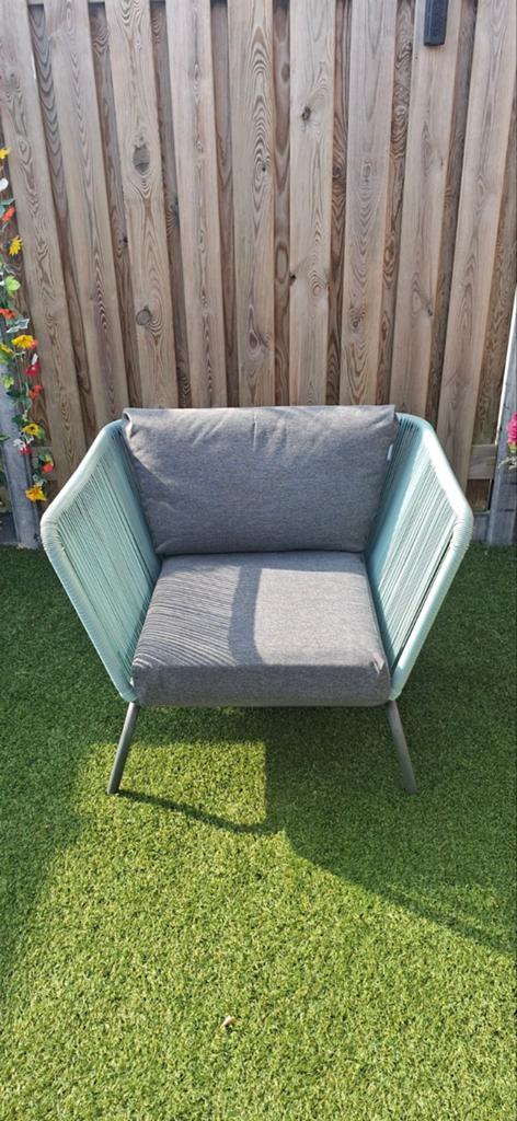 Lounge stoel, Tuin en Terras, Ophalen, Zo goed als nieuw, Kunststof