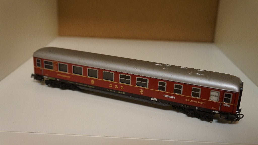 Märklin H0 4024 – DSG Speisewagen / Restauratierijtuig DB, Hobby en Vrije tijd, Wisselstroom, Gebruikt, Wagon, Ophalen of Verzenden