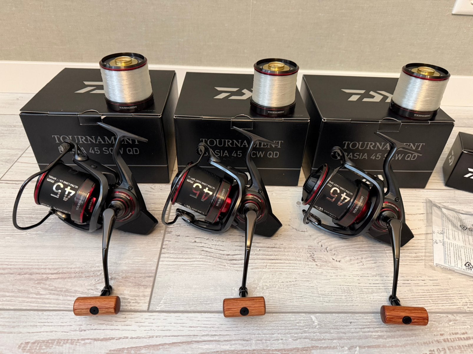 3 x Daiwa Tournament Basia 45 SCW QD incl spoelen NIEUWSTAAT, Ophalen of Verzenden, Nieuw, Molen