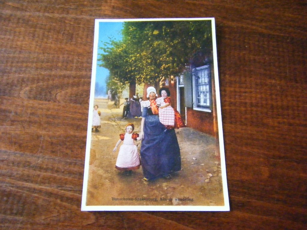 P38 - Bunschoten / Spakenburg - Klederdracht - Mooi/Oud, Ophalen of Verzenden, 1940 tot 1960, Utrecht
