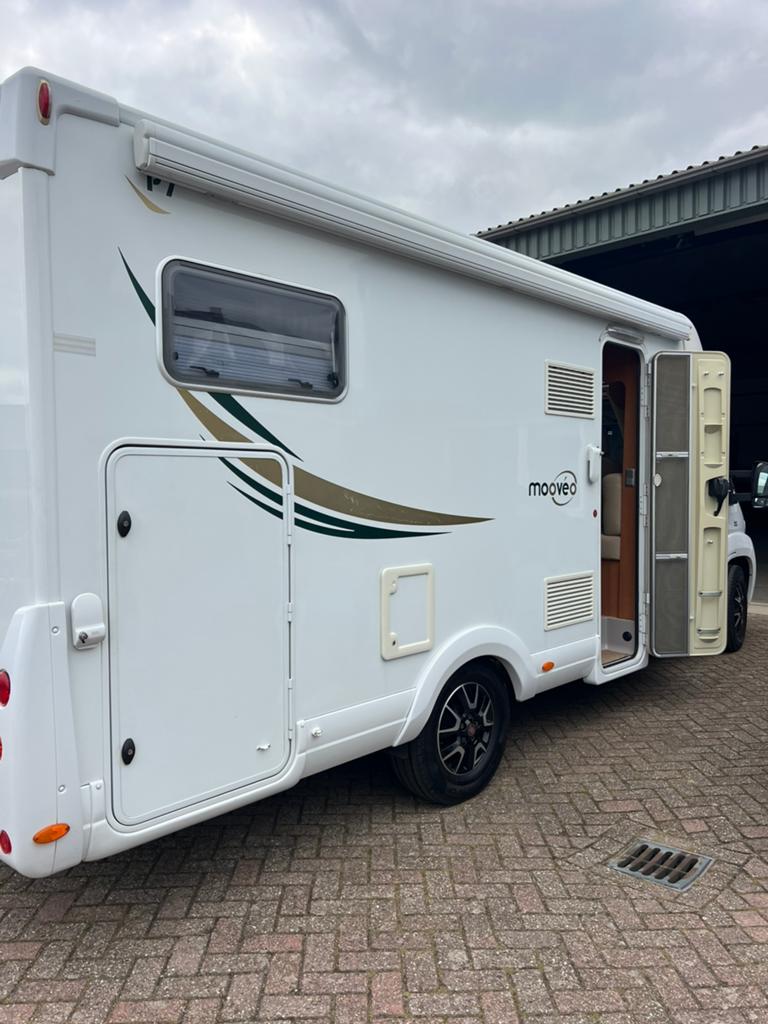 Mooveo Half-integraal Camper uit 2012, Overige merken, Ringverwarming, Fiat, 6 tot 7 meter