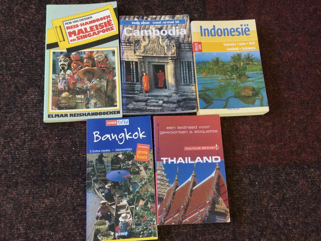 Reisgidsen Azië, Boeken, Overige merken, Ophalen of Verzenden, Zo goed als nieuw, Reisgids of -boek