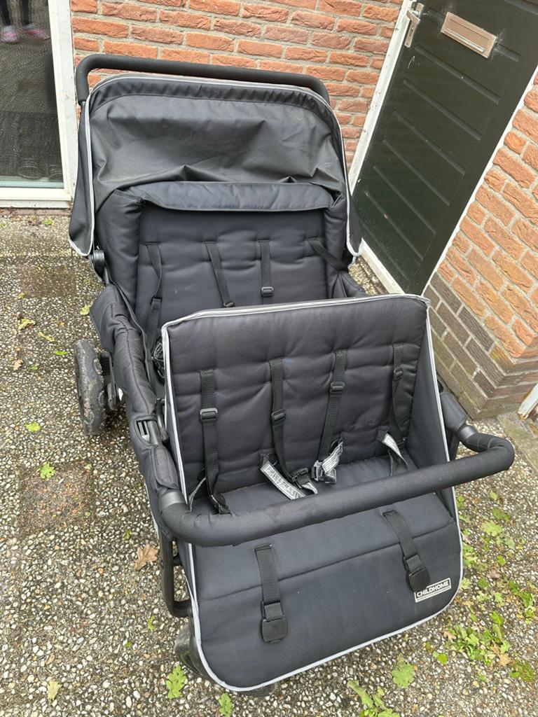 Kinderwagen voor vier kinderen - Duowagen, Ophalen, Zo goed als nieuw