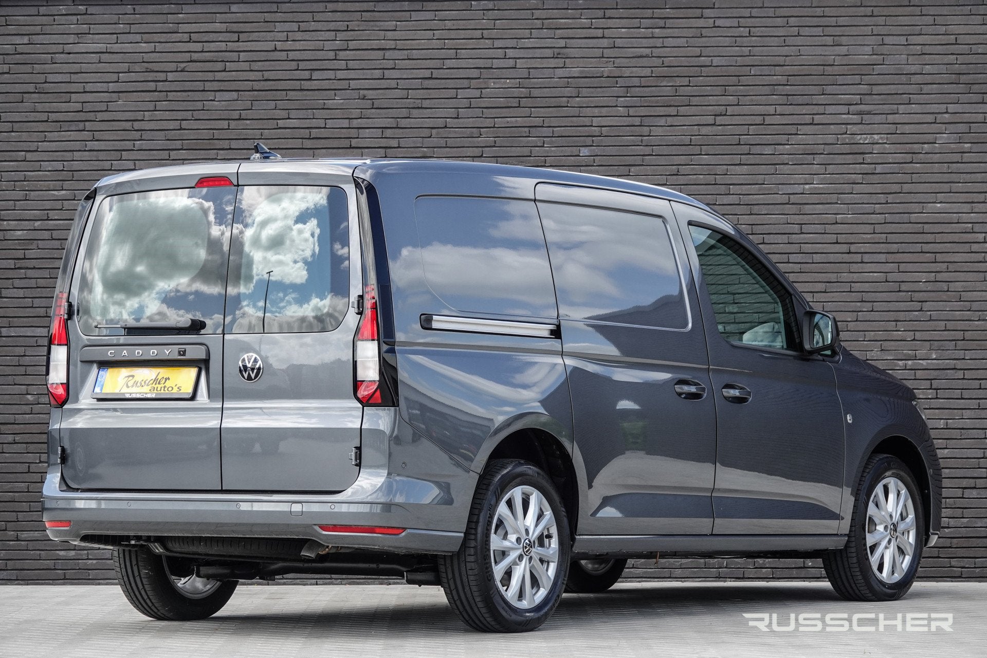 Volkswagen Caddy Cargo Maxi L2 | 2.0Tdi 122Pk Aut. | Style |, Gebruikt, Zwart, 4 cilinders, Volkswagen