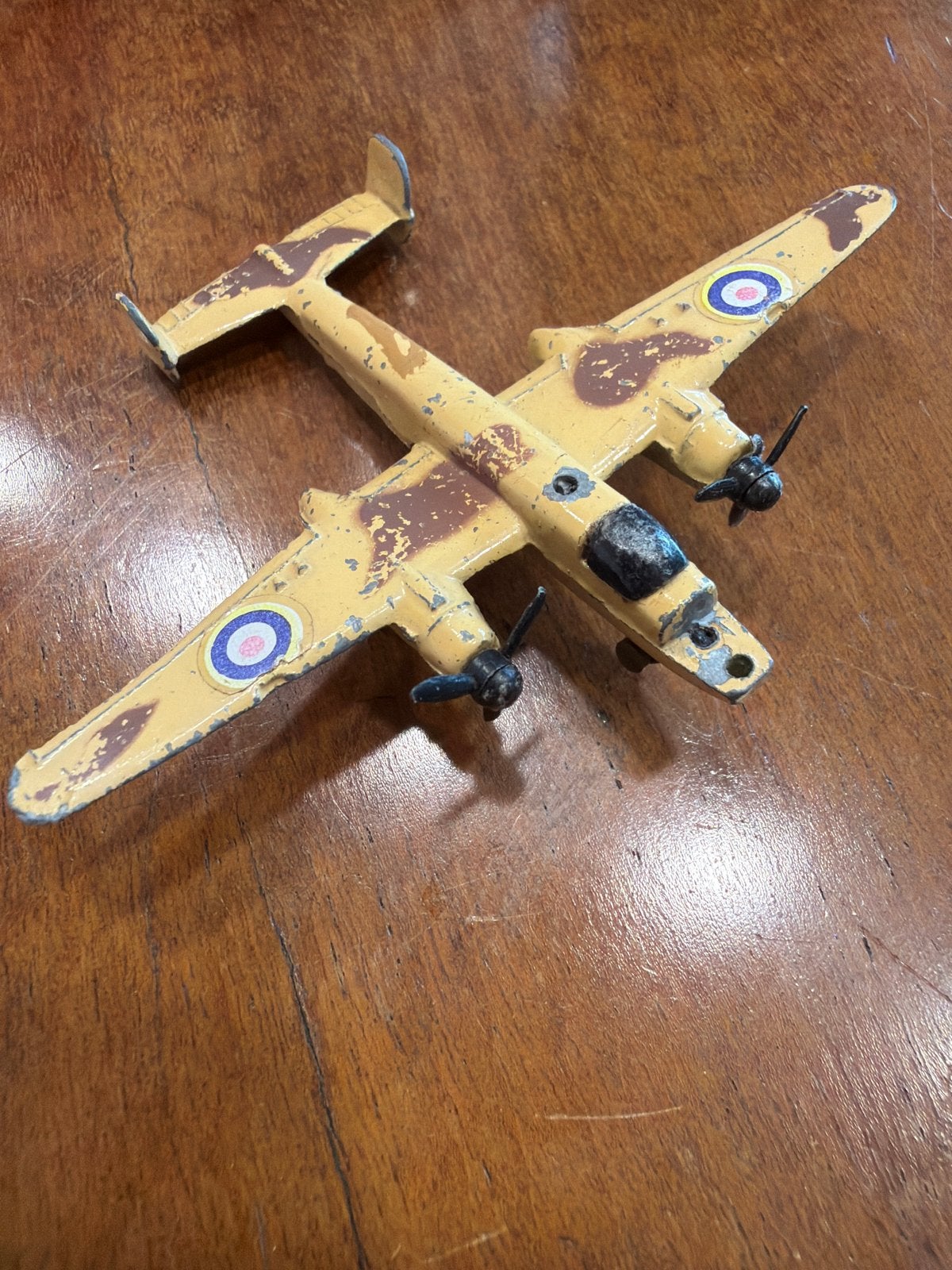 Vintage Dinky Toys North American Mitchell B-25 Vliegtuig, Overige merken, Gebruikt, Ophalen of Verzenden, Groter dan 1:72