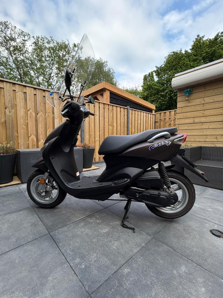 Yamaha Neo's 4takt Watergekoeld Blauw Kenteken, Fietsen en Brommers, Scooters | Yamaha, Ophalen, Gebruikt, Maximaal 45 km/u, Benzine