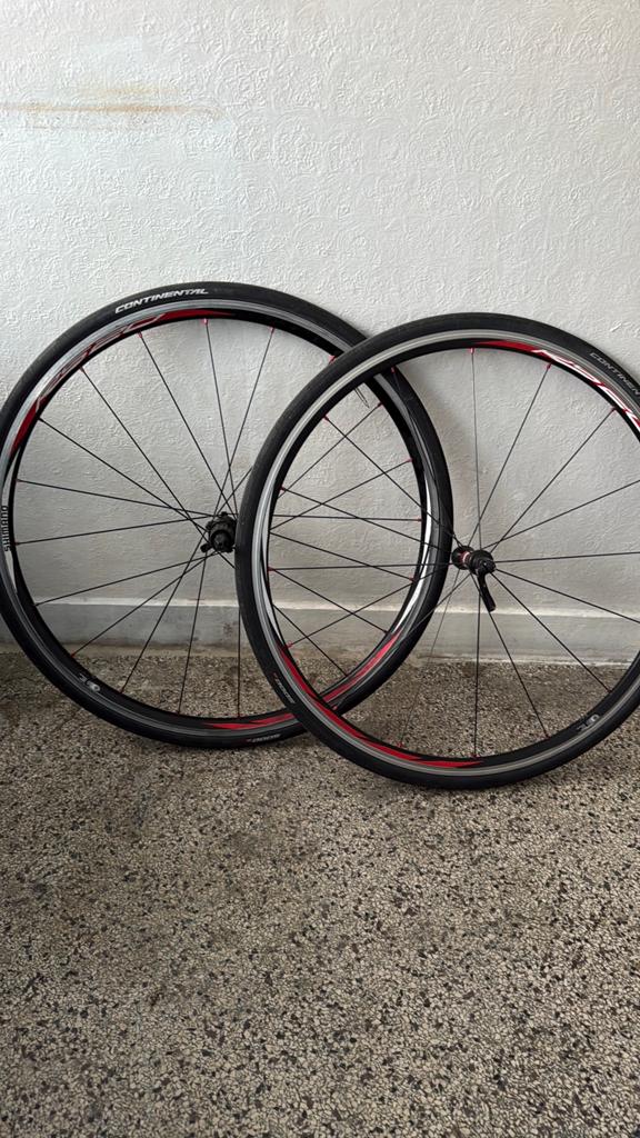 Wielset Shimano RS20, Fietsen en Brommers, Fietsonderdelen, Wiel, Gebruikt, Ophalen of Verzenden, Aluminium