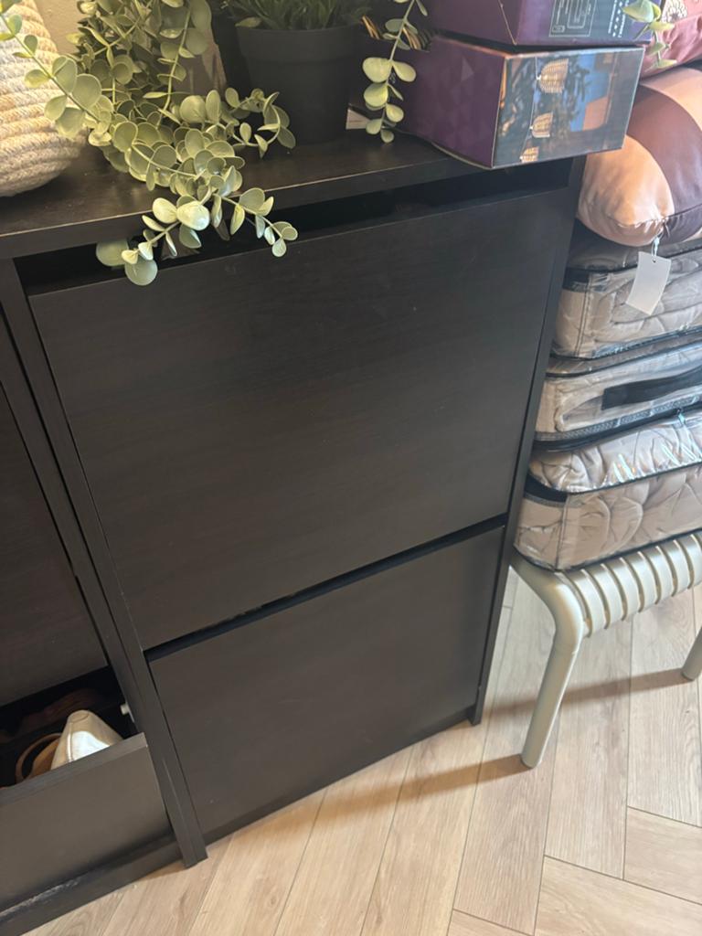 2x Zwart Schoenenkastje met 2 vakken IKEA, Ophalen of Verzenden, Zo goed als nieuw