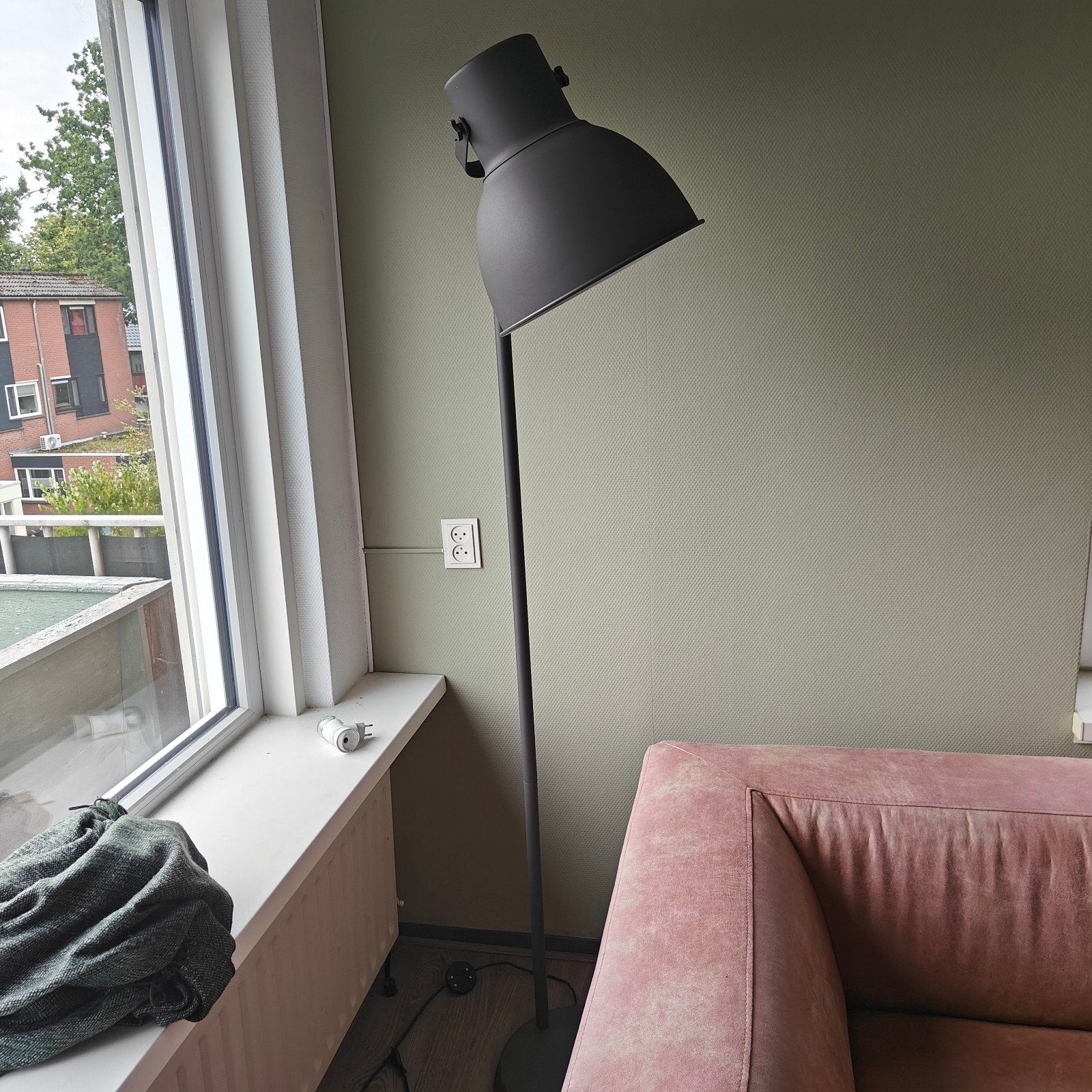 Ikea hektar vloerlamp staande lamp, Ophalen, Gebruikt, E27 (groot), Metaal