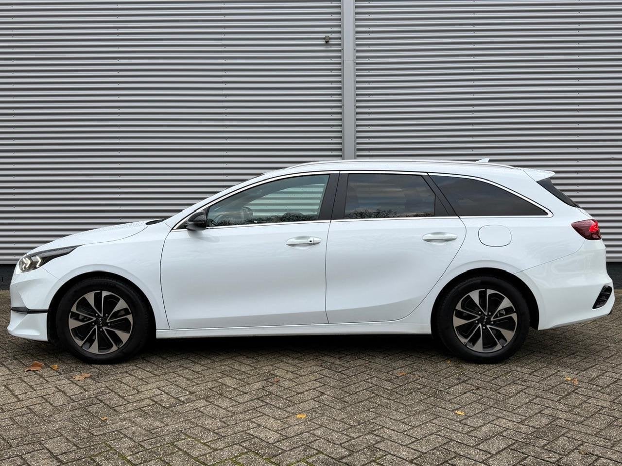 Kia Ceed Sportswagon Sw 1.0 T-GDi MHEV 100pk DCT7 Design Edi, Stof, 1309 kg, Wit, Origineel Nederlands