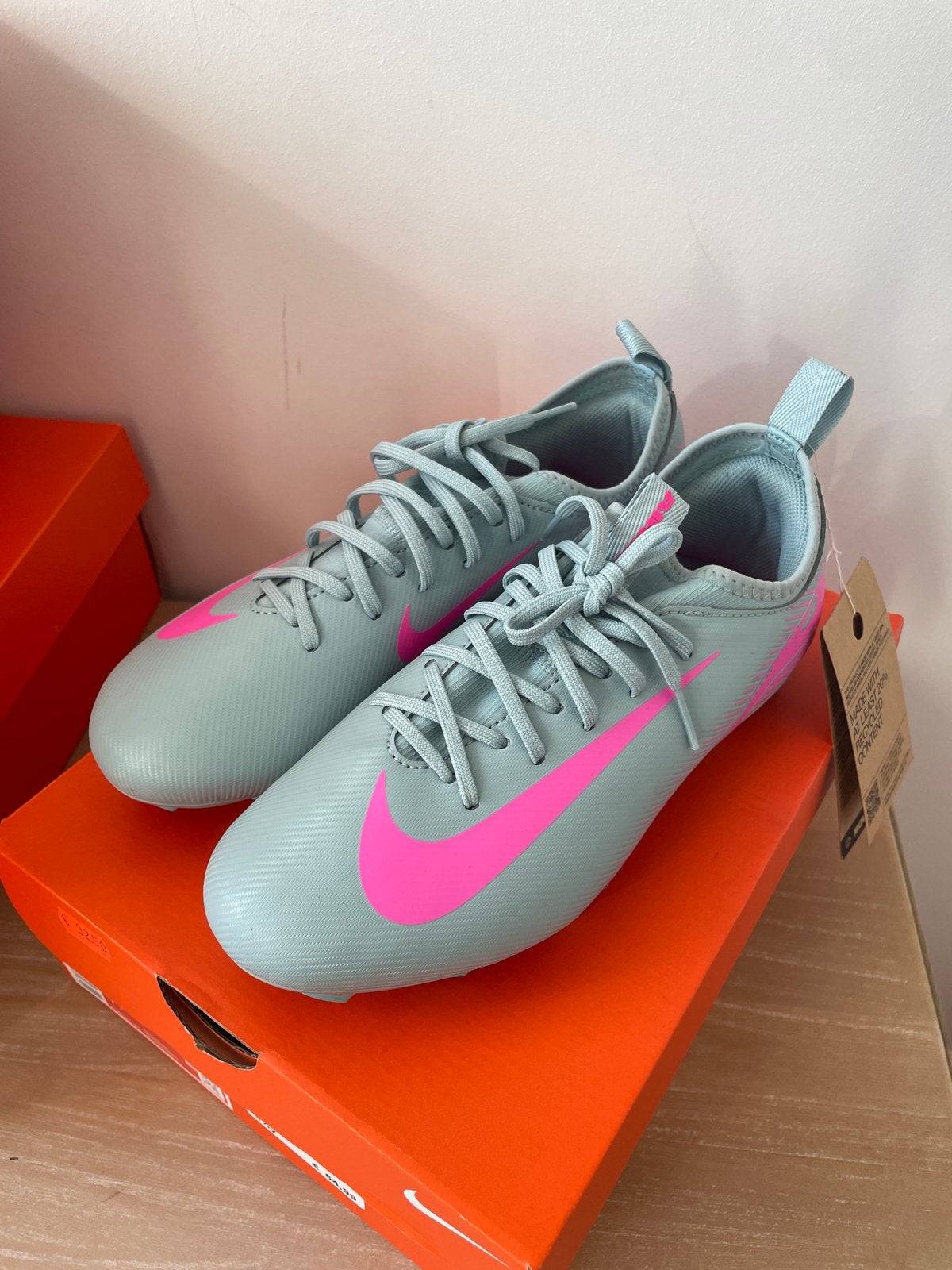 Nike Vapor Pro 16 voetbalschoenen - Maat 36,5, Ophalen of Verzenden, Nieuw, Schoenen
