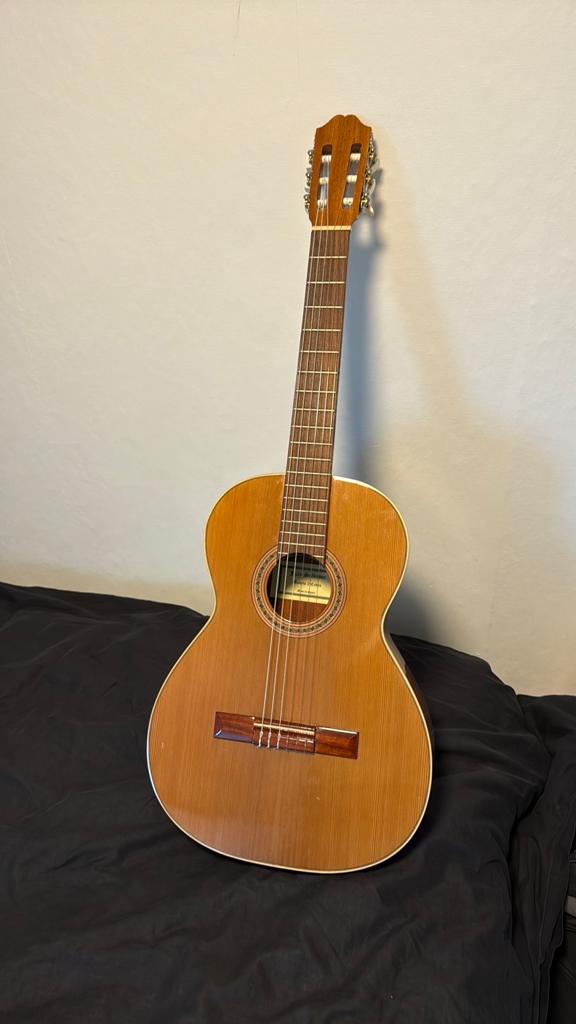 Juan salvador modello 2, Ophalen of Verzenden, Gebruikt, Klassieke of Spaanse gitaar