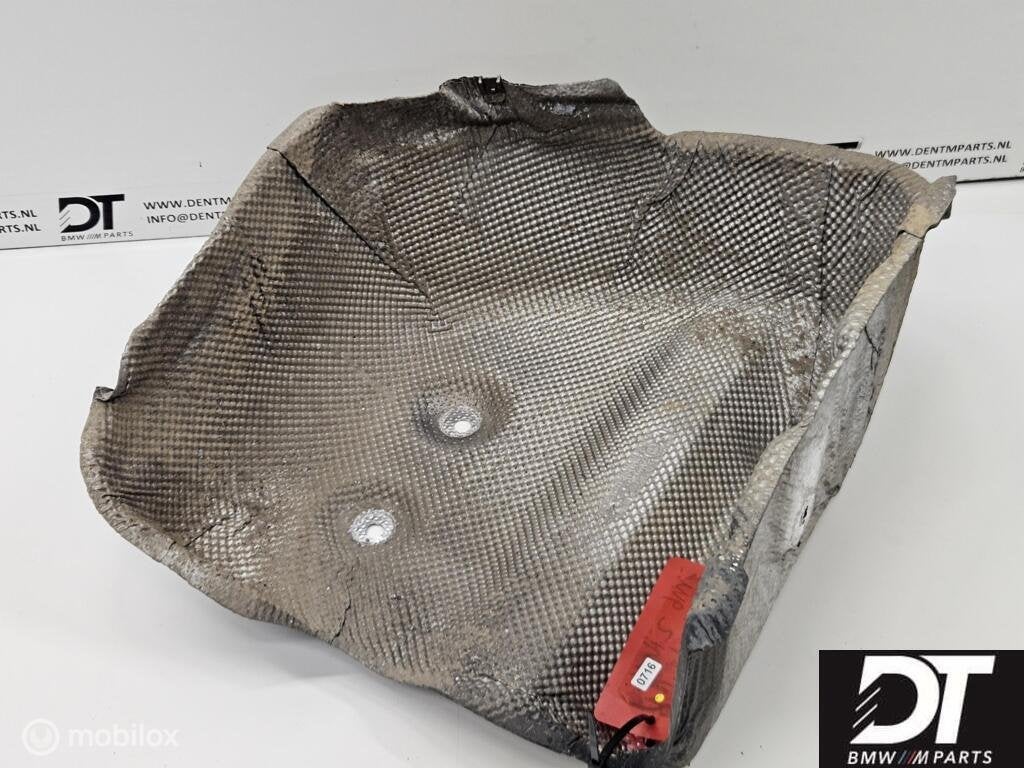 Hitteschild einddemper rechts BMW E63 E64 M6 51487897778, Auto-onderdelen, Uitlaatsystemen, Gebruikt, Ophalen of Verzenden, BMW