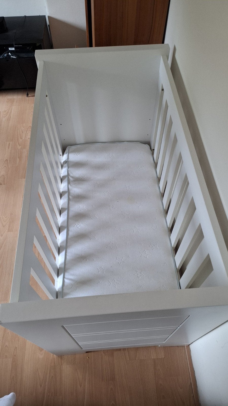 Kinderbedje compleet met matras en beddengoed, Kinderen en Baby's, Ophalen, Ledikant