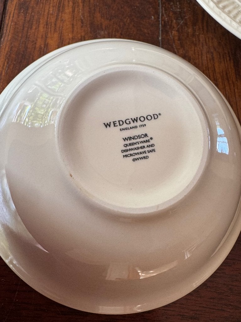 Wedgwood Windsor schaaltjes en etagère, Ophalen, Overige materialen, Klassiek, Zo goed als nieuw