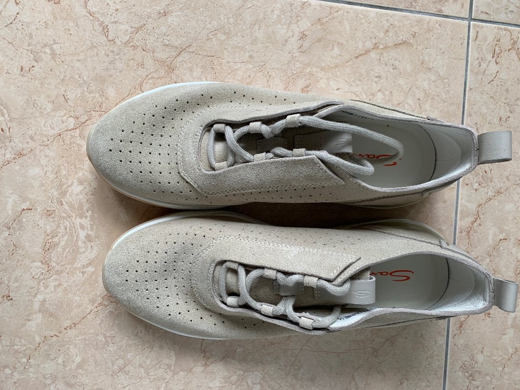 Schoenen, Kleding | Dames, Ophalen of Verzenden, Zo goed als nieuw, Zwart, Sneakers of Gympen