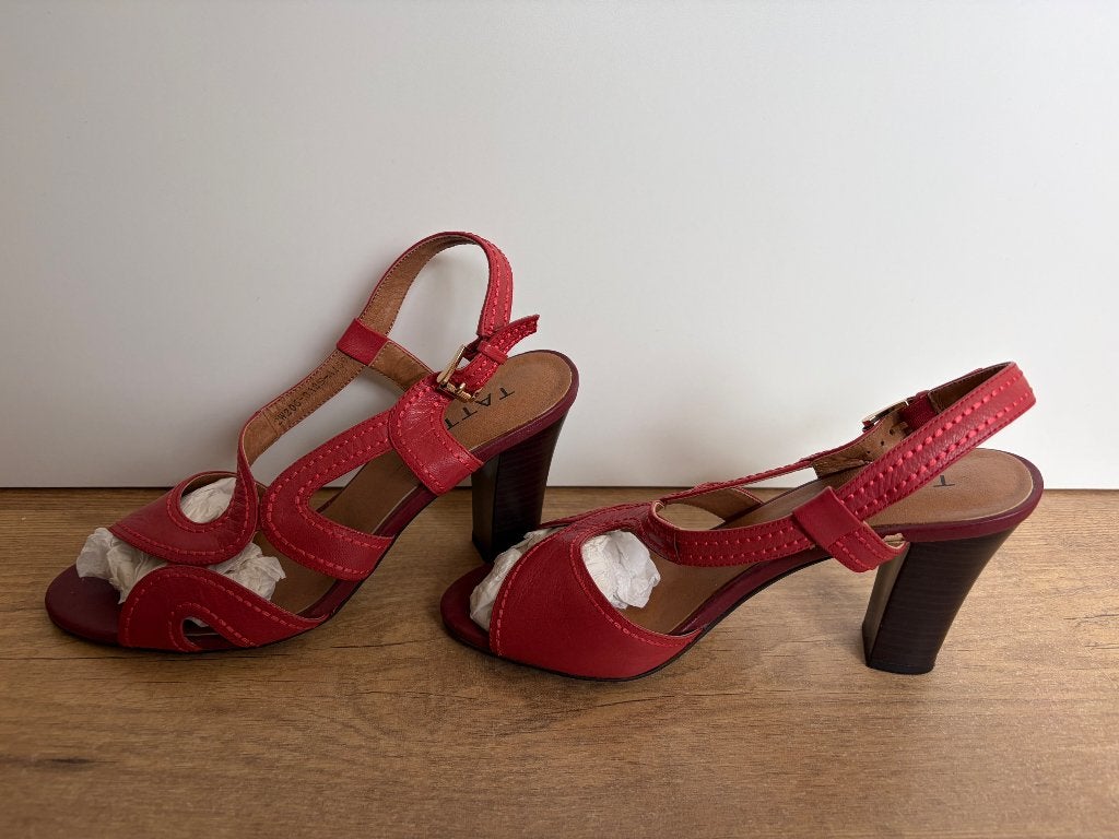 Sandalen maat 39, Gedragen, Tatti, Rood, Sandalen of Muiltjes