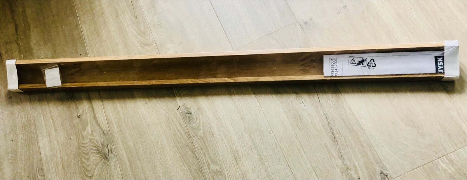 Nieuwe Fotoplank Eikenlook (JYSK Avnede) - 115x6x7 cm, Huis en Inrichting, Woonaccessoires | Wandplanken en Boekenplanken, Ophalen