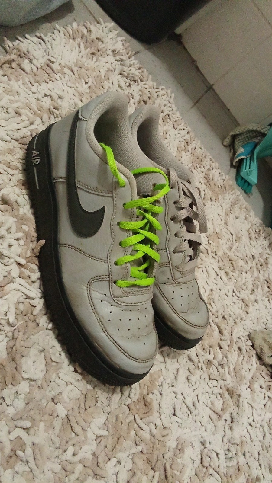 Nike Air Force grijs, Overige kleuren, Ophalen of Verzenden, Sneakers of Gympen, Gedragen