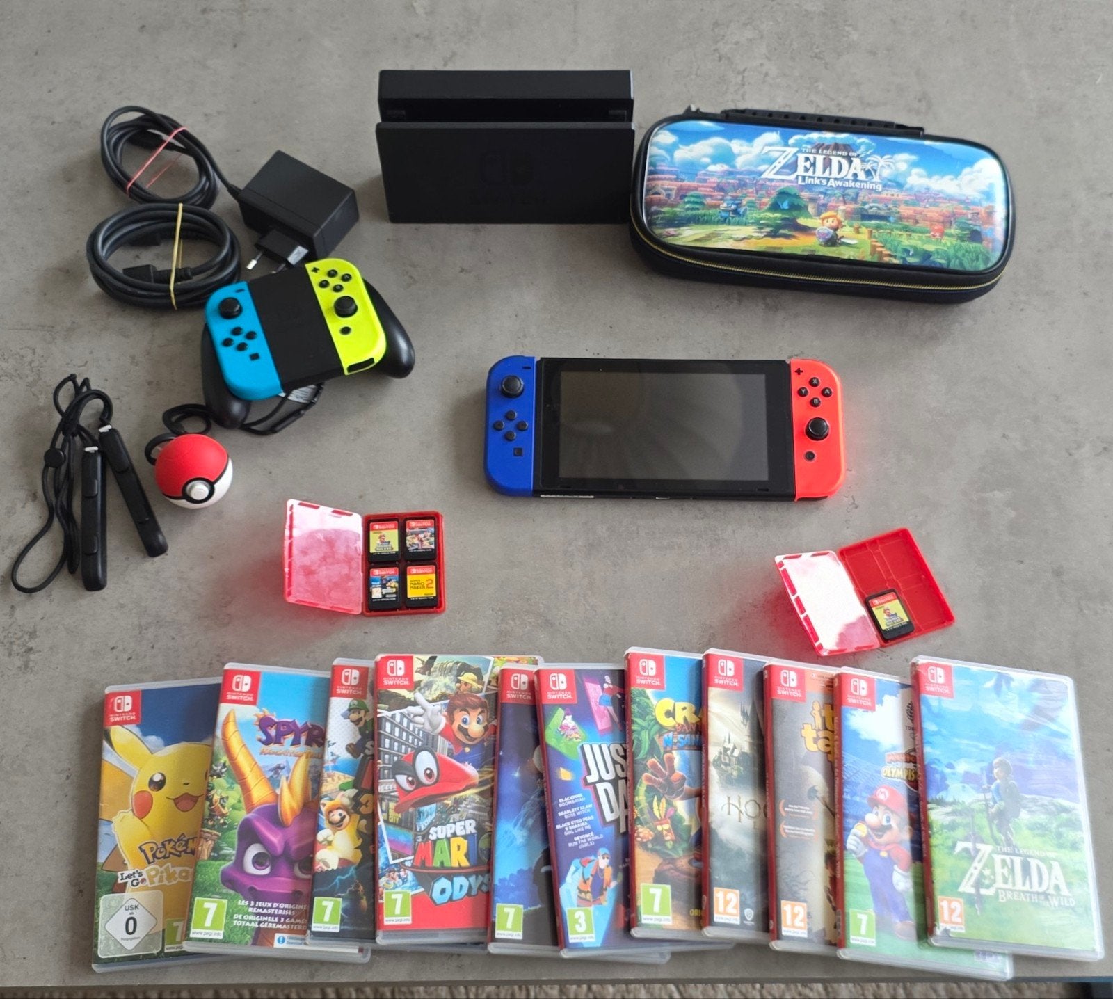 Nintendo Switch V2 complete set | 16 games | extra Joy-Cons, Spelcomputers en Games, Met games, Met 2 controllers, Zo goed als nieuw