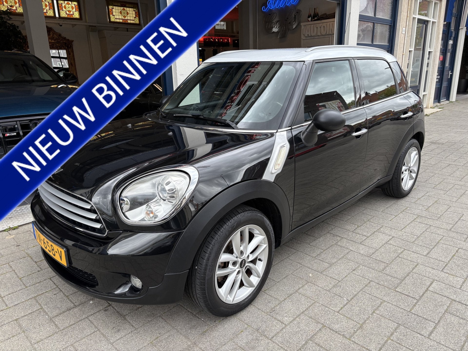 MINI Countryman 1.6 Cooper CLIMA/CRUISE/STOELVERW/DEALER OND, Voorwielaandrijving, Euro 5, Gebruikt, Electronic Stability Program (ESP)