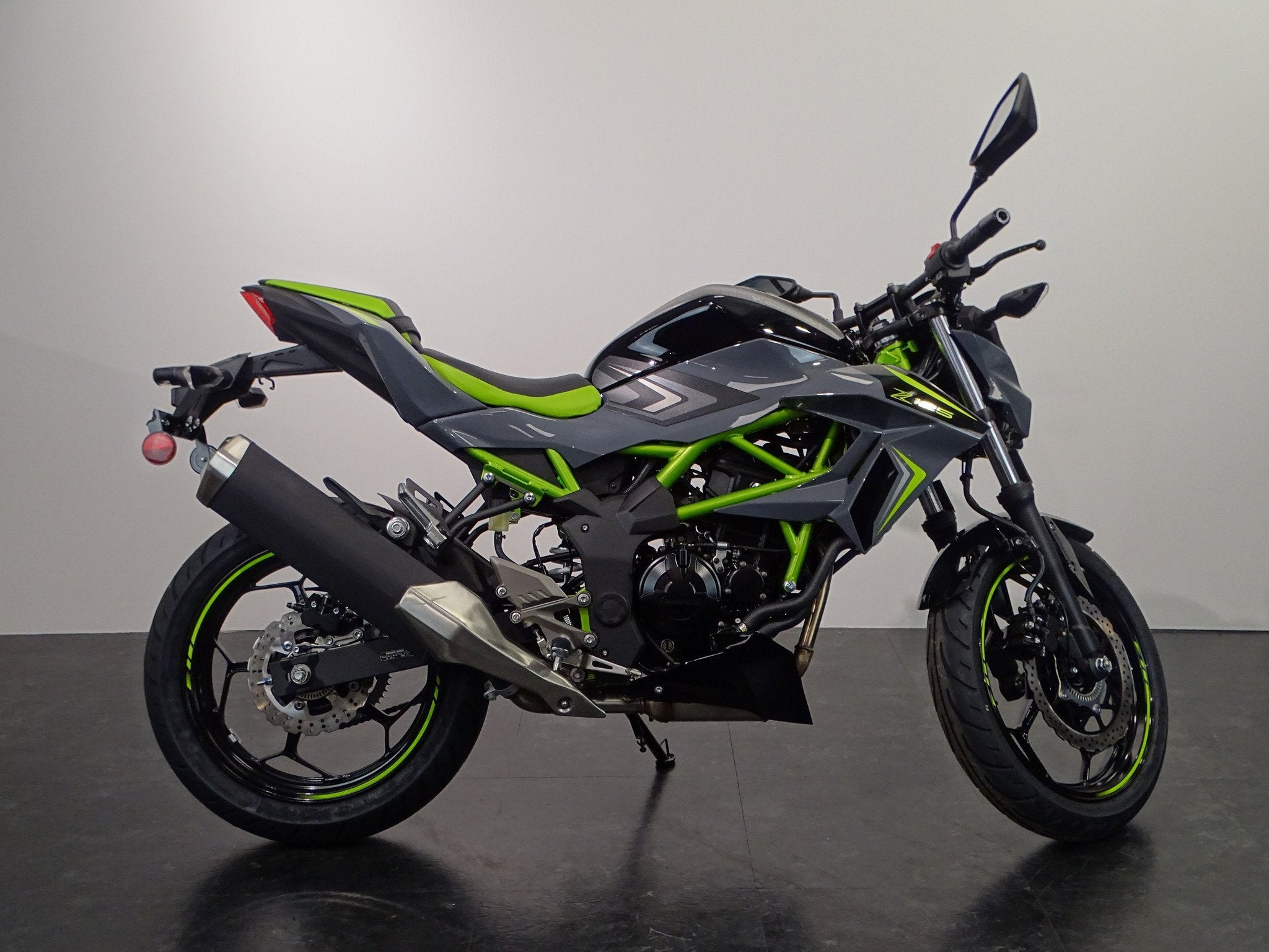 Kawasaki Z125, Nieuw, Bedrijf, 11 kW of minder, Naked bike