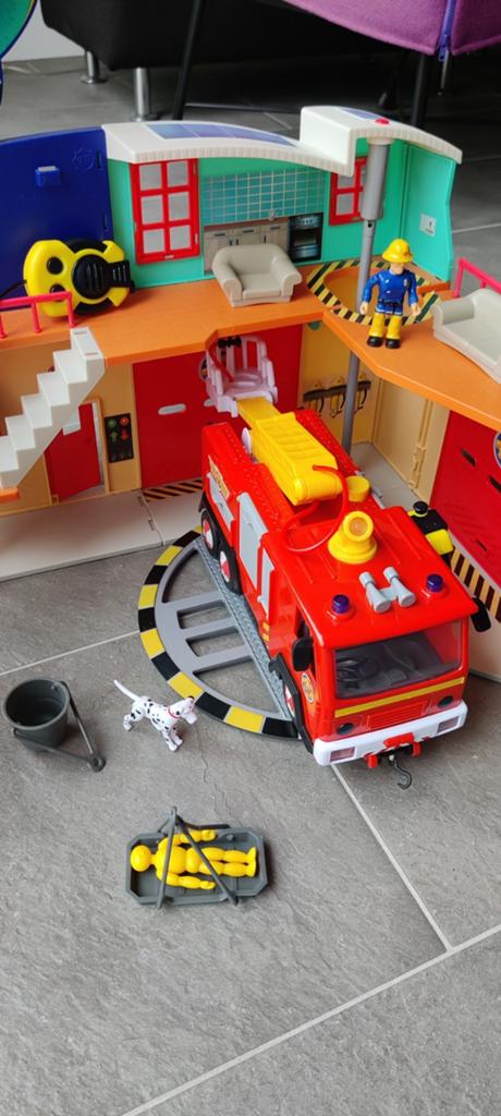 Brandweerman Sam Brandweerkazerne met accessoires, Ophalen, Gebruikt
