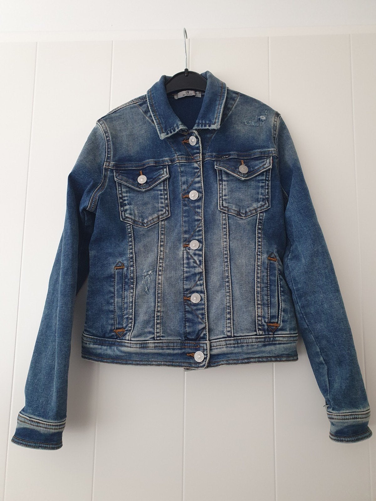 LTB spijkerjas maat 140., Kinderen en Baby's, Ophalen of Verzenden, Zo goed als nieuw, Meisje, Jas