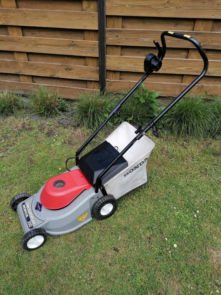 Honda Elektrische Grasmaaier Maaier Gazonmaaier 220 v, Tuin en Terras, Grasmaaiers, Cirkelmaaier, Honda, Gebruikt, Elektrische grasmaaier