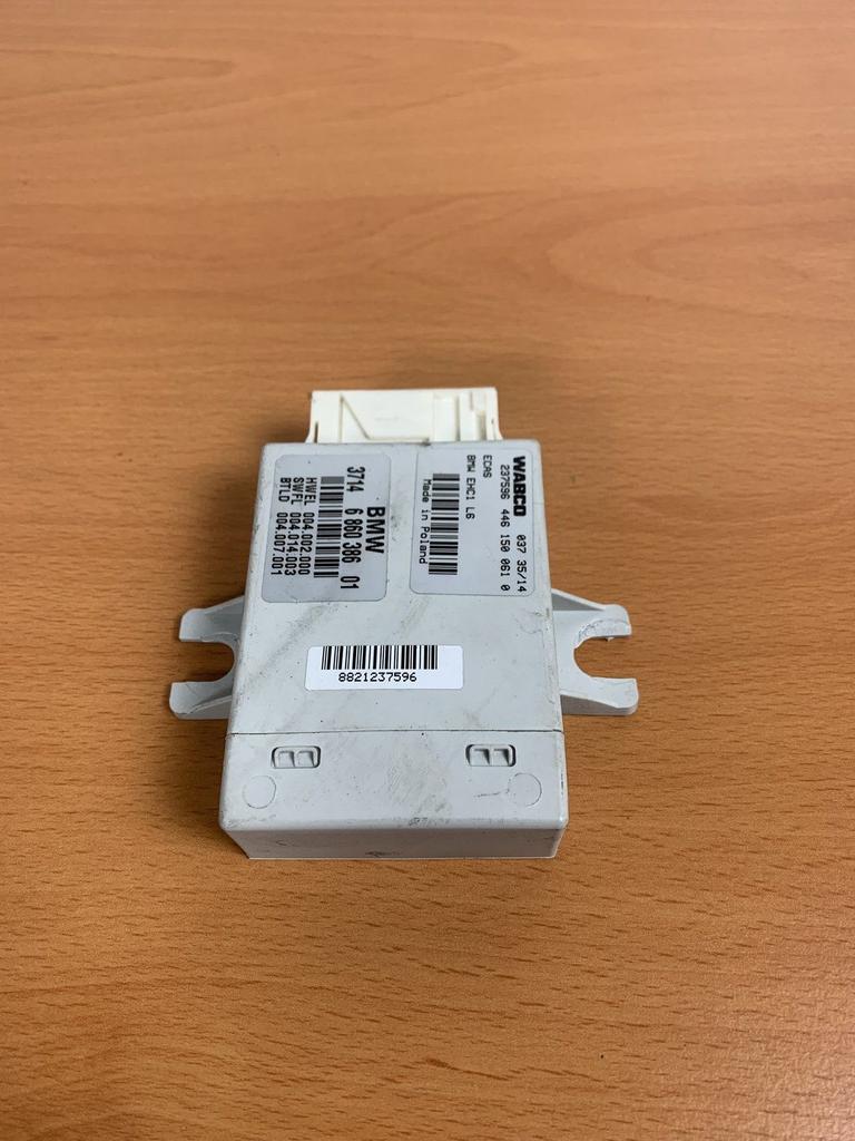 bmw 5 serie touring F11 luchtvering module 686038601, Auto-onderdelen, Elektronica en Kabels, BMW, Gebruikt, Ophalen of Verzenden