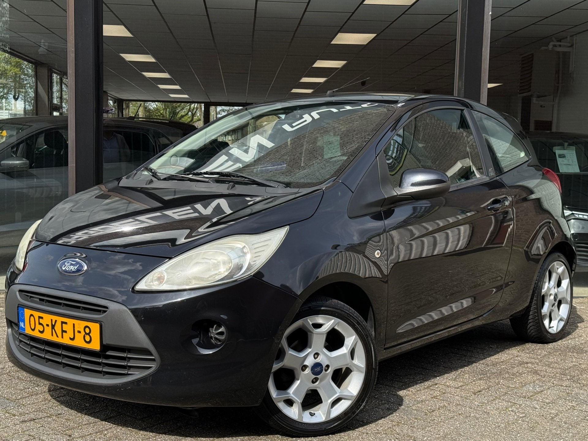 Ford Ka 1.2 Trend ELEKTR PACK | 16 LMV | NW APK | NAP, Auto's, Voorwielaandrijving, Stof, Gebruikt, 4 cilinders