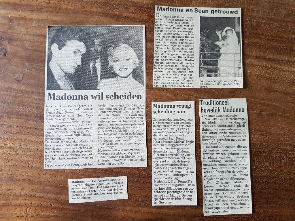 Berichtjes huwelijk en scheiding Madonna en Sean Penn, Ophalen of Verzenden, 1980 tot heden, Knipsel(s)