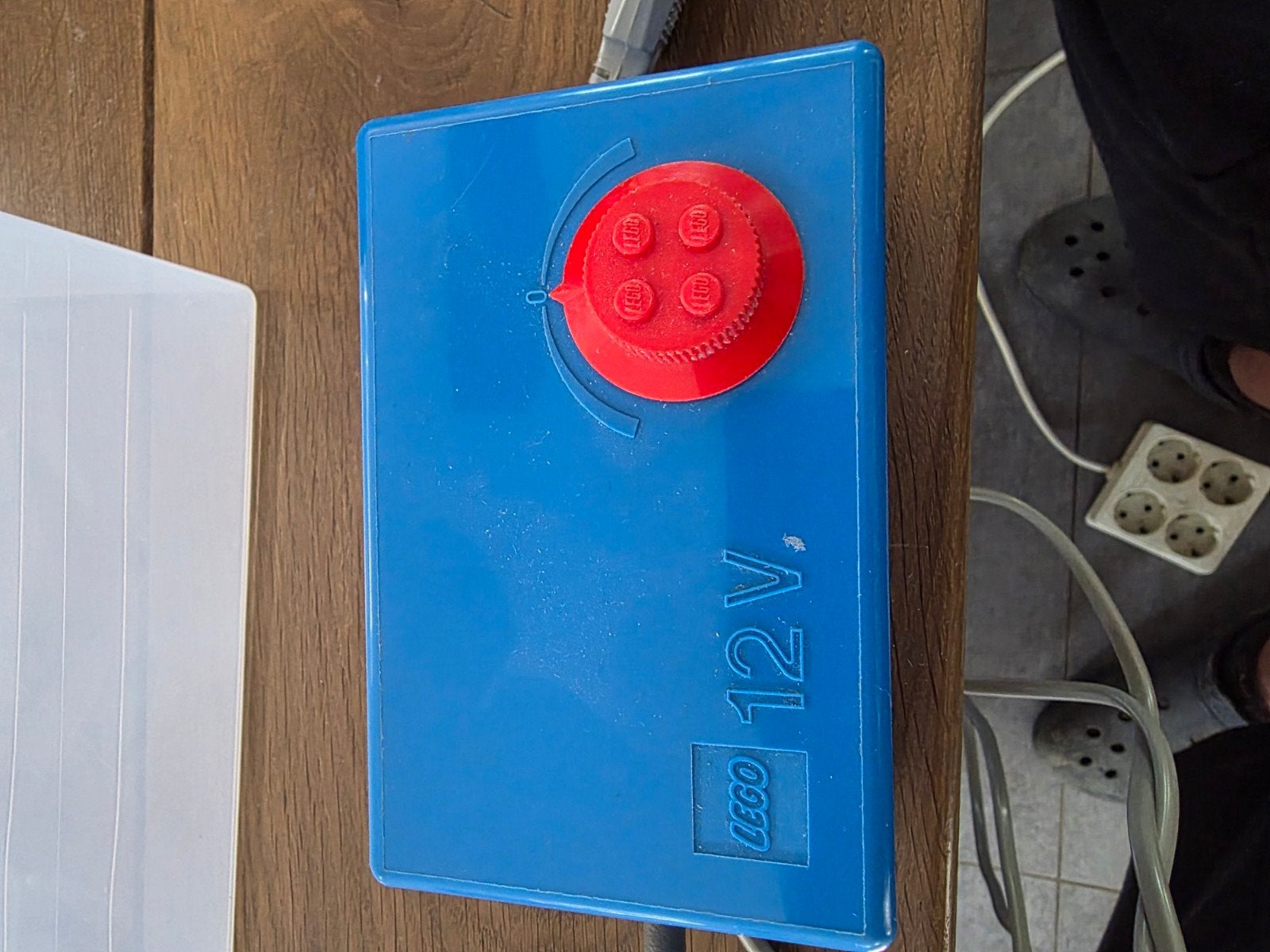 Lego Trafo met 4 vaste standen (5.7.9 en 12V), Ophalen of Verzenden, Gebruikt