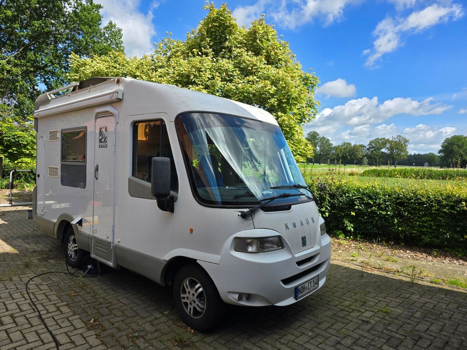 Caravans And Camping Knaus