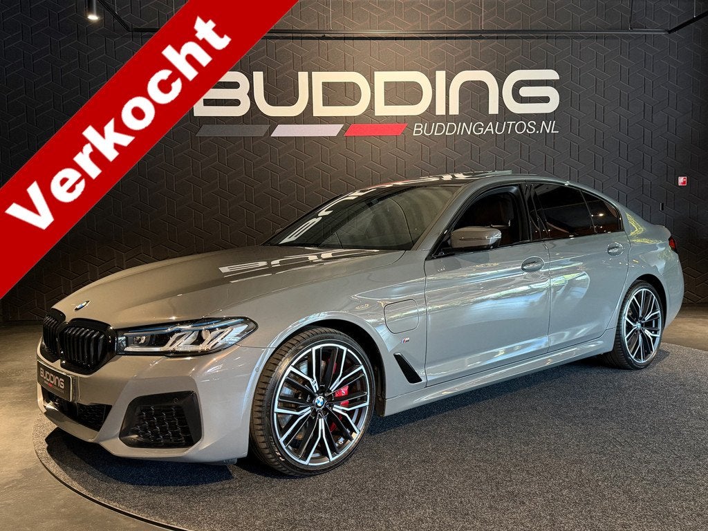 BMW 5 Serie 545e xDrive High Exe M-sport | Schuifdak | Head-, Automaat, Gebruikt, Euro 6, 2000 kg