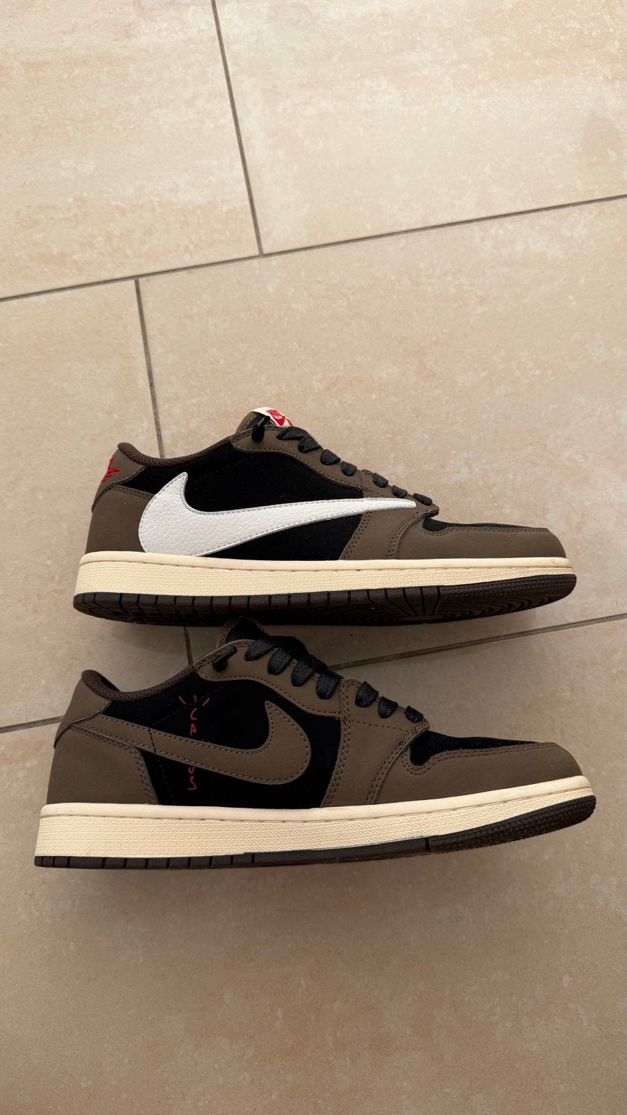 Nike Air Jordan 1 Low x Travis Scott Mocha Brown Maat 41, Bruin, Verzenden, Nieuw, Sneakers of Gympen