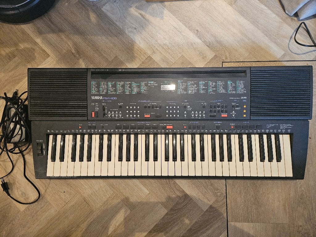 Keyboard Yamaha PSR 400, Muziek en Instrumenten, Ophalen, Yamaha, Aanslaggevoelig, 61 toetsen