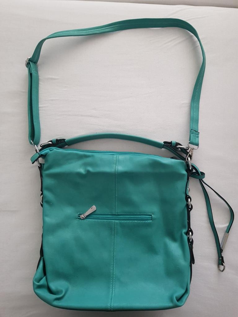 Tas groen/turquoise. Binnenvoering oranje. De conditie is zg, Sieraden, Tassen en Uiterlijk, Tassen | Schoudertassen, Ophalen
