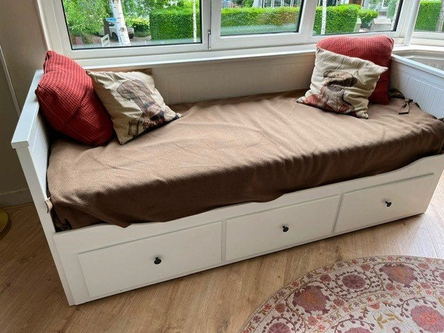 IKEA Hemnes bedbank, Ophalen, Wit, Tweepersoons, Zo goed als nieuw