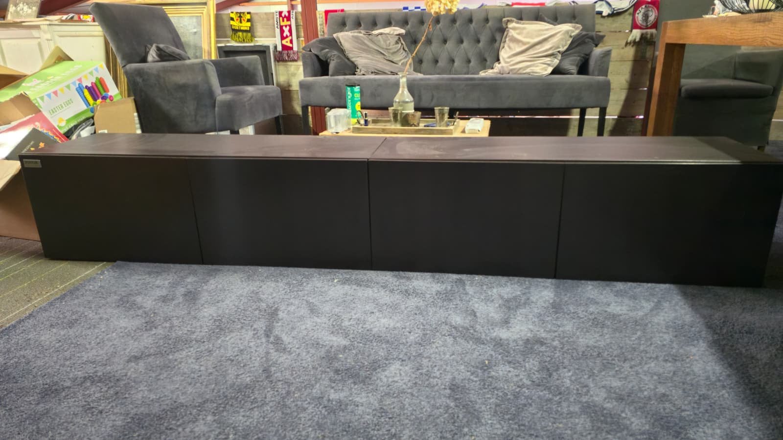 IKEA BESTÅ TV-meubel zwartbruin – 2 kasten, Antiek en Kunst, Antiek | Meubels | Kasten, Ophalen