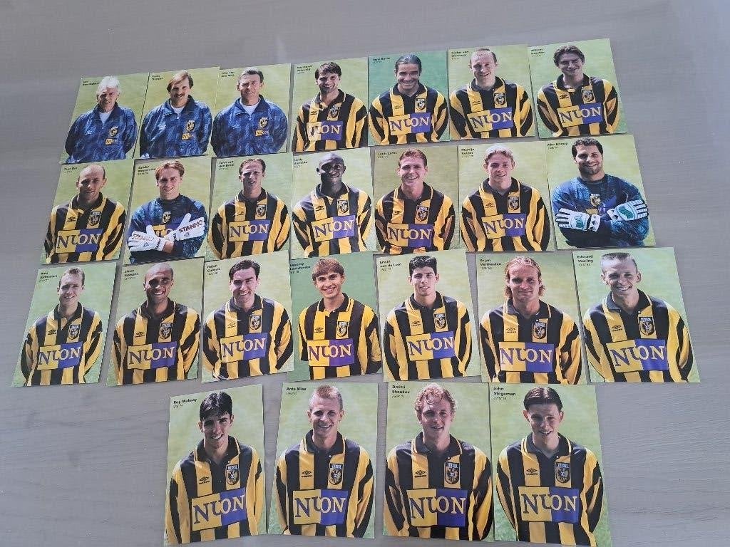 25 spelerskaarten Vitesse 96-97, Ophalen of Verzenden, Zo goed als nieuw, Vitesse, Spelerskaart