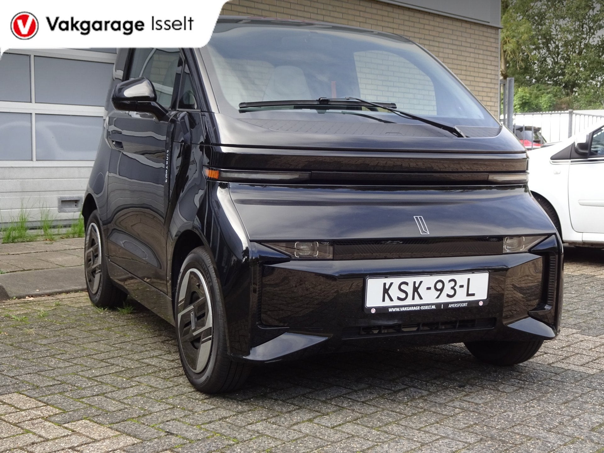 Linktour ALUMI ELITE 90KM/UUR, Auto's, Automaat, Achterwielaandrijving, Overige carrosserieën, Zwart